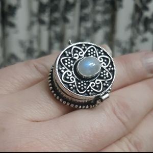 New Rainbow Moonstone 925 Silver Poison Ring.